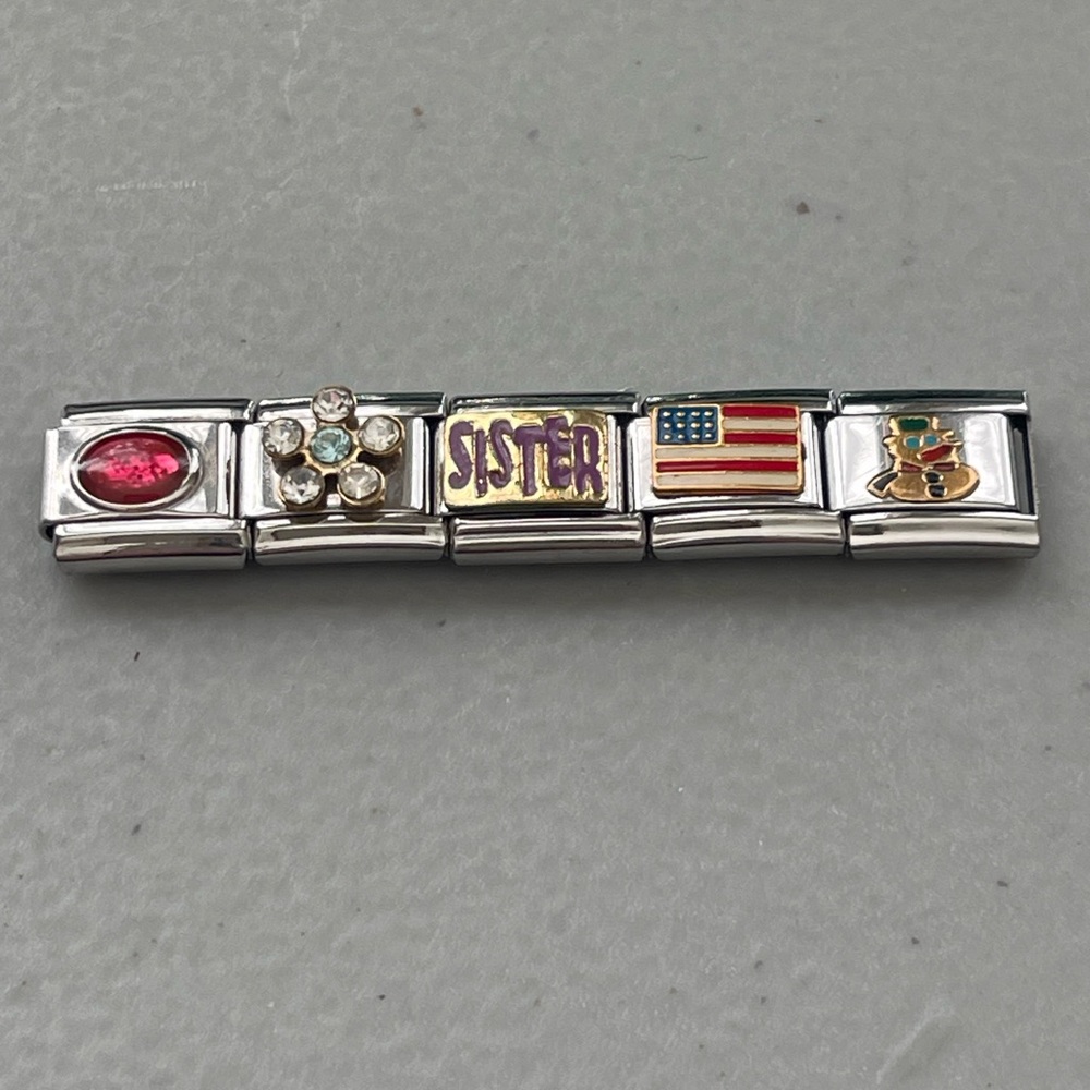 5 Italian Interlocking Charms